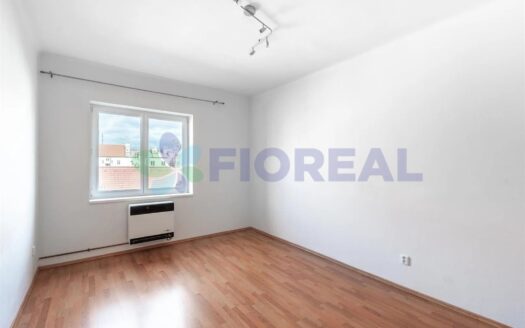 Pronájem bytu 2+kk, 41 m² – Praha, Strašnice, ulice Na hroudě