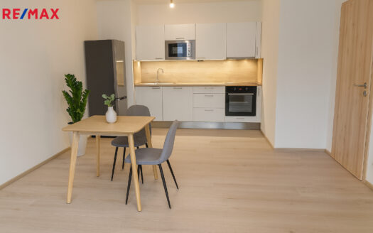 Pronájem bytu 2+kk, 52 m² – Praha, Ruzyně, ulice Stočesova