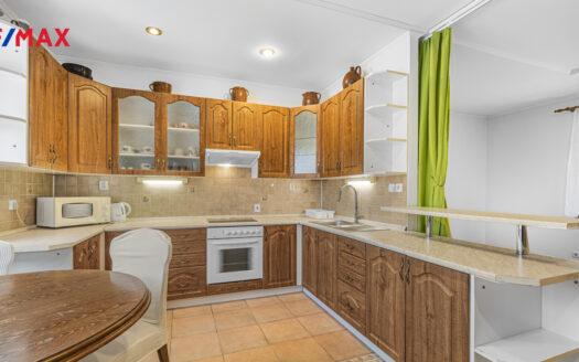 Pronájem bytu 1+kk, 49 m² – Praha, Střížkov, ulice K lipám