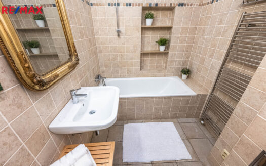 Prodej bytu 3+1, 107 m² – Praha, Žižkov, ulice Seifertova