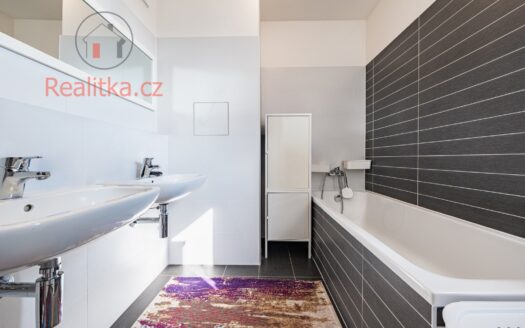 Pronájem bytu 4+kk, 114 m² – Praha, Jinonice, ulice Pod stolovou horou