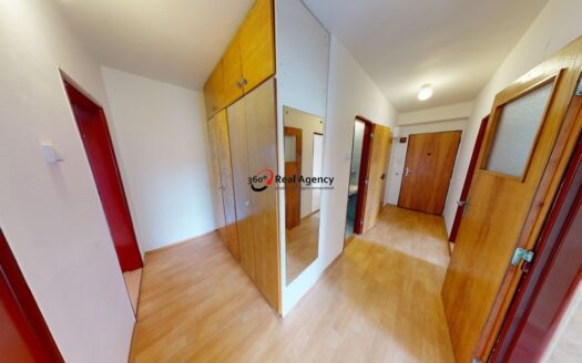 Pronájem bytu 3+1, 86 m² – Praha, Michle, ulice Michelská