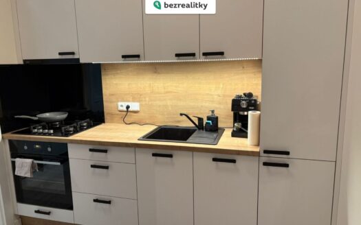 Prodej bytu 2+1, 66 m² – Praha, Žižkov, ulice Biskupcova