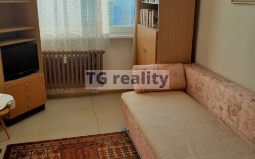 Prodej bytu 2+kk, 42 m² – Praha, Háje, ulice Kupeckého