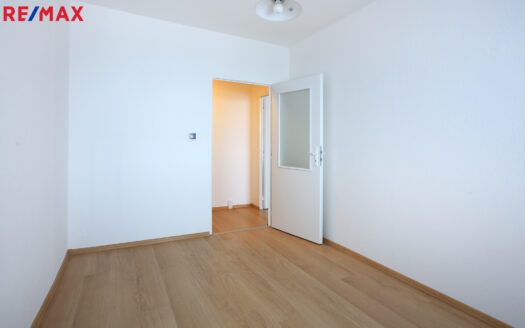 Pronájem bytu 2+kk, 43 m² – Praha, Stodůlky, ulice Böhmova