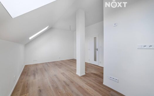Prodej bytu 2+kk, 43 m² – Praha, Vysočany, ulice Kolmá
