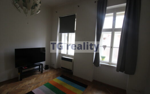 Pronájem bytu 2+1, 53 m² – Praha, Karlín, ulice Peckova