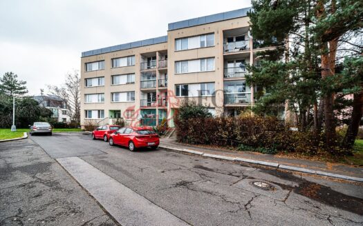 Prodej bytu 3+1, 69 m² – Praha, Lhotka, ulice Štúrova