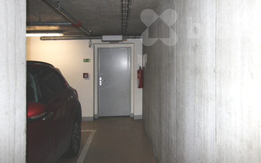 Prodej Garáže, 14 m² – Praha, Nusle, ulice Kloboučnická