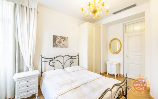 Pronájem bytu 2+kk, 72 m² – Praha, Vinohrady, ulice Italská