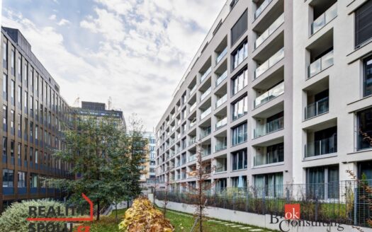 Pronájem bytu 4+kk, 97 m² – Praha, Karlín, ulice U Mlýnského kanálu