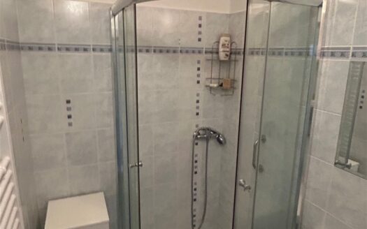 Pronájem bytu 2+1, 60 m² – Praha, Kobylisy, ulice Čumpelíkova