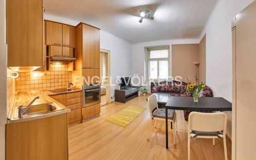 Pronájem bytu 2+kk, 44 m² – Praha, Vinohrady, ulice Rejskova