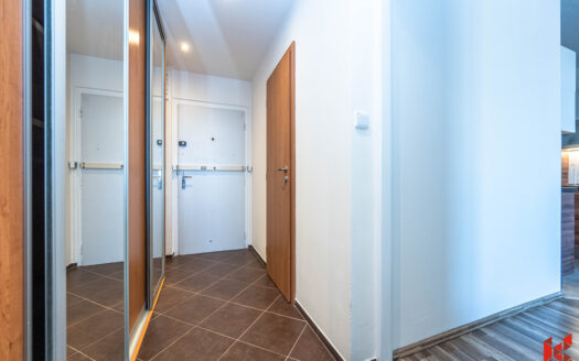 Pronájem bytu 2+kk, 46 m² – Praha, Stodůlky, ulice Suchý vršek