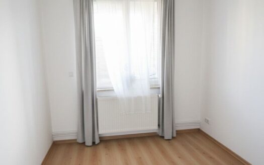 Pronájem bytu 2+kk, 46 m² – Praha, Hlubočepy, ulice Geologická