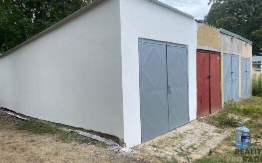 Pronájem Garáže, 13 m² – Praha, Dejvice, ulice Generála Píky