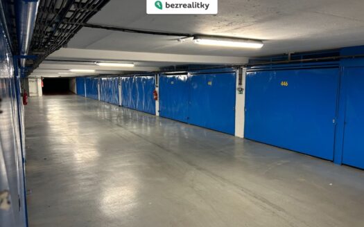 Prodej Garáže, 18 m² – Praha, Hlubočepy, ulice Borského