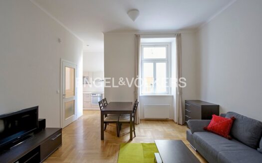 Pronájem bytu 2+kk, 50 m² – Praha, Vyšehrad, ulice Vratislavova