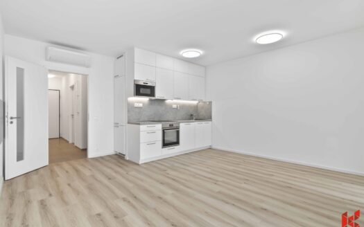 Prodej bytu 2+kk, 46 m² – Praha, Horní Měcholupy, ulice Milánská