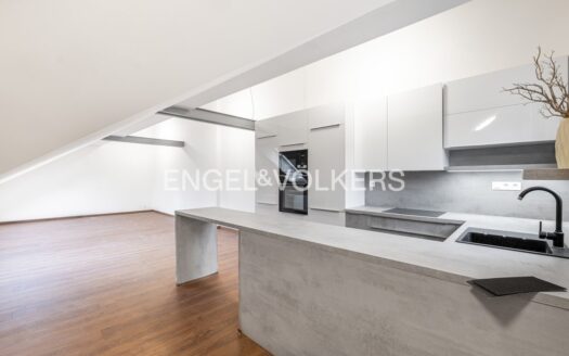 Pronájem bytu 2+kk, 74 m² – Praha, Nové Město, ulice Soukenická