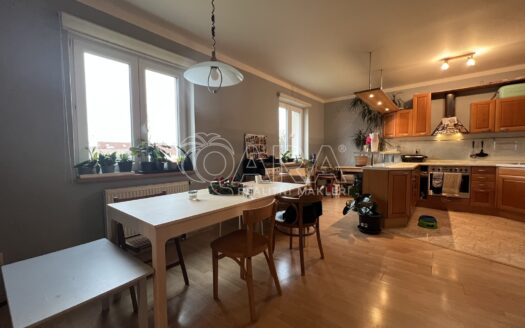 Pronájem bytu 3+1, 135 m² – Praha, Kbely, ulice Toužimská