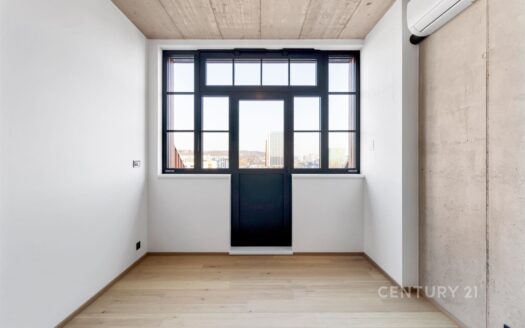 Prodej bytu 1+kk, 33 m² – Praha, Vysočany, ulice Kolbenova
