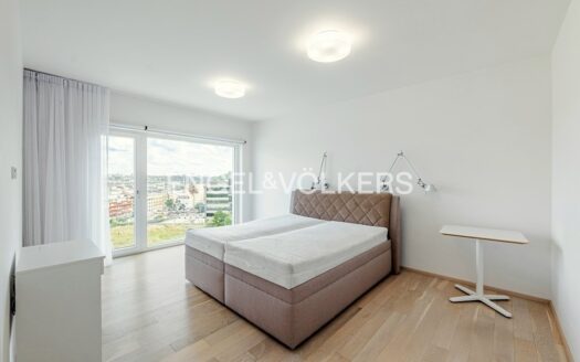 Pronájem bytu 4+kk, 166 m² – Praha, Smíchov, ulice Holečkova