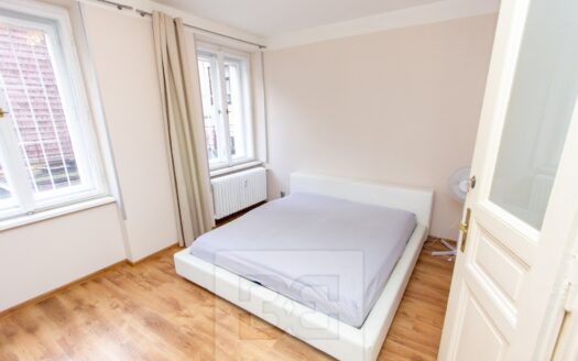 Pronájem bytu 4+kk, 107 m² – Praha, Vinohrady, ulice Bělehradská