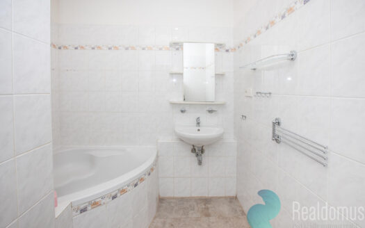 Pronájem bytu 3+1, 63 m² – Praha, Zličín, ulice Nedašovská