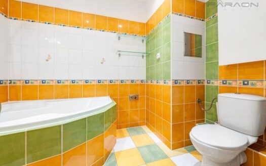 Pronájem bytu 2+kk, 53 m² – Praha, Záběhlice, ulice Velenovského