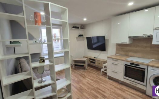 Pronájem bytu 2+kk, 36 m² – Praha, Žižkov, ulice Žižkov