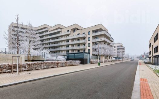 Pronájem bytu 2+kk, 73 m² – Praha, Strašnice, ulice Zvěřinova