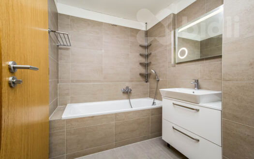 Pronájem bytu 3+kk, 83 m² – Praha, Dolní Chabry, ulice U Traktorky