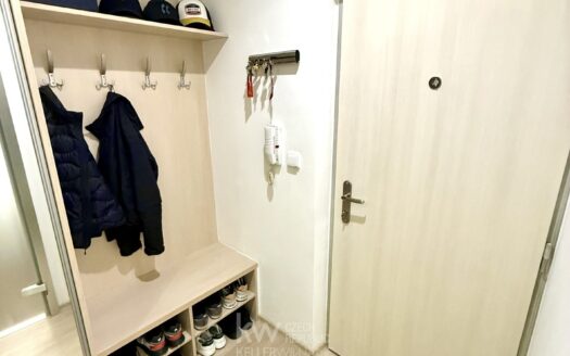 Pronájem bytu 2+kk, 57 m² – Praha, Vokovice, ulice Jemenská