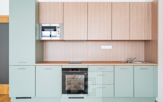 Pronájem bytu 1+kk, 42 m² – Praha, Smíchov, ulice Smíchov