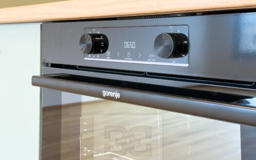 Prodej bytu 1+kk, 42 m² – Praha, Smíchov, ulice Toyen