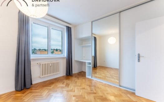 Pronájem bytu 2+1, 55 m² – Praha, Košíře, ulice Hillebrantova