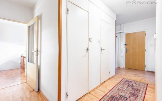Pronájem bytu 3+1, 79 m² – Praha, Stodůlky, ulice Petržílkova