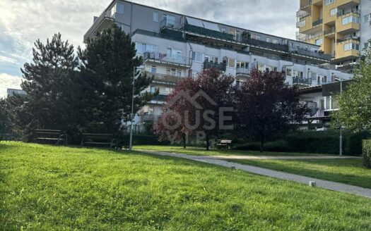 Prodej bytu 3+kk, 78 m² – Praha, Vysočany, ulice Poděbradská