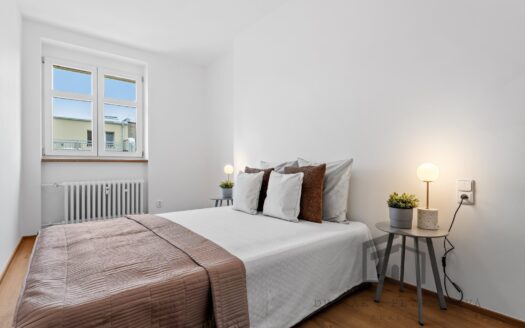 Pronájem bytu 2+kk, 45 m² – Praha, Břevnov, ulice Nad Kajetánkou