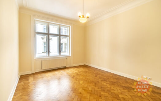 Pronájem bytu 4+1, 151 m² – Praha, Staré Město, ulice Pařížská