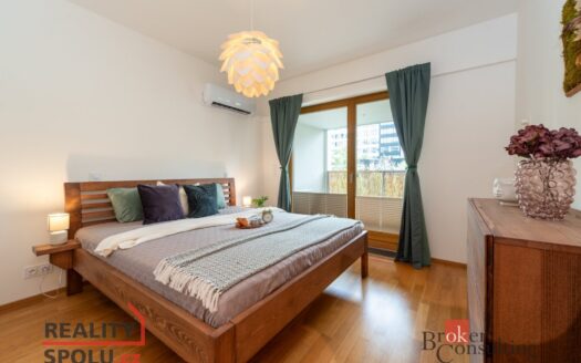 Pronájem bytu 3+kk, 89 m² – Praha, Karlín, ulice Za Karlínským přístavem