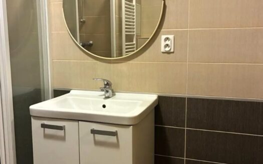 Pronájem bytu 2+kk, 50 m² – Praha, Kyje, ulice Davidovičova