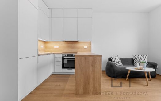 Pronájem bytu 2+kk, 45 m² – Praha, Břevnov, ulice Nad Kajetánkou
