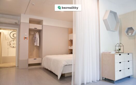 Prodej bytu 1+kk, 55 m² – Praha, Vršovice, ulice Kodaňská