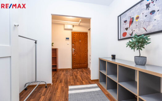 Prodej bytu 2+kk, 55 m² – Praha, Kobylisy, ulice Klíčanská