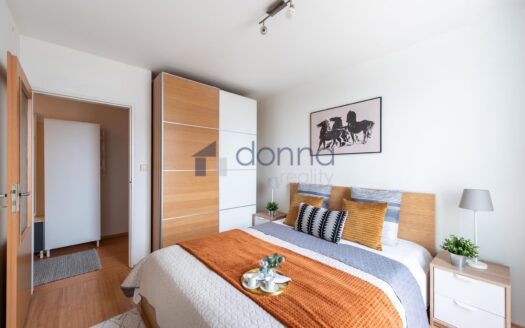 Pronájem bytu 2+kk, 51 m² – Praha, Kyje, ulice Za černým mostem