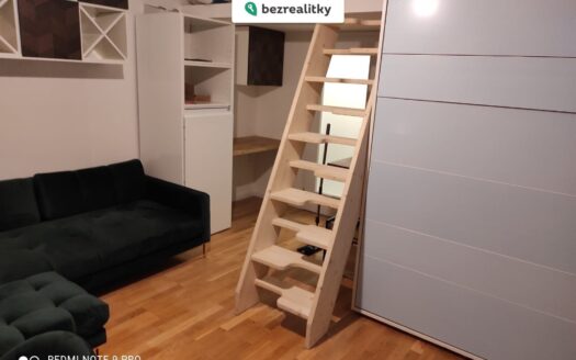 Prodej bytu 1+kk, 27 m² – Praha, Vinohrady, ulice Španělská