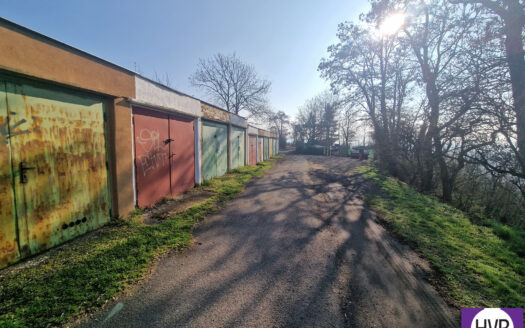 Prodej Garáže, 19 m² – Praha, Lysolaje, ulice Lysolaje