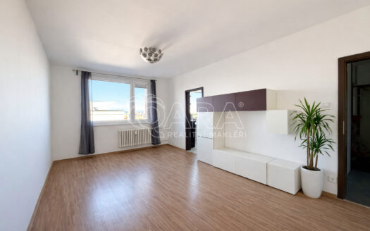 Pronájem bytu 3+1, 75 m² – Praha, Letňany, ulice Bukovecká